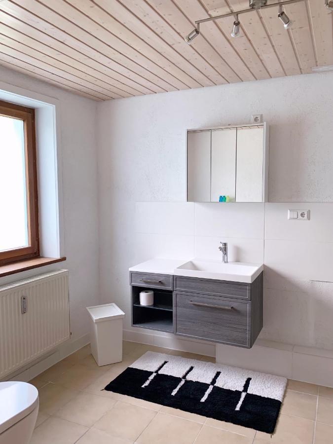 Ferienwohnung Mit Terrasse อัลเทนชไตก์ ภายนอก รูปภาพ